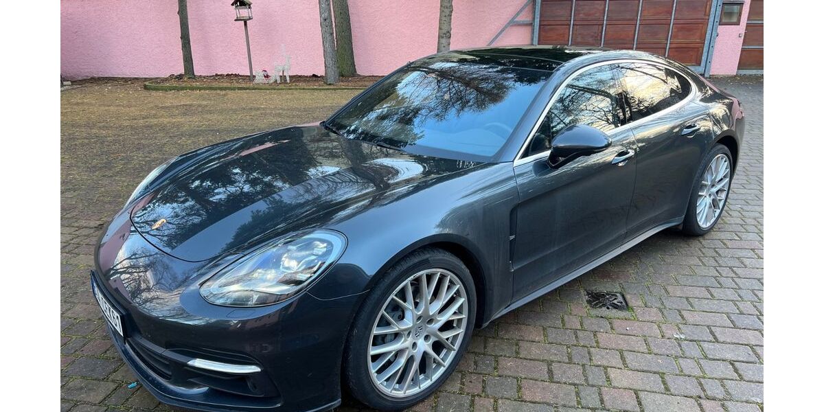 Porsche Panamera 92.000 km 65.500 &euro; Mönchengladbach 41199