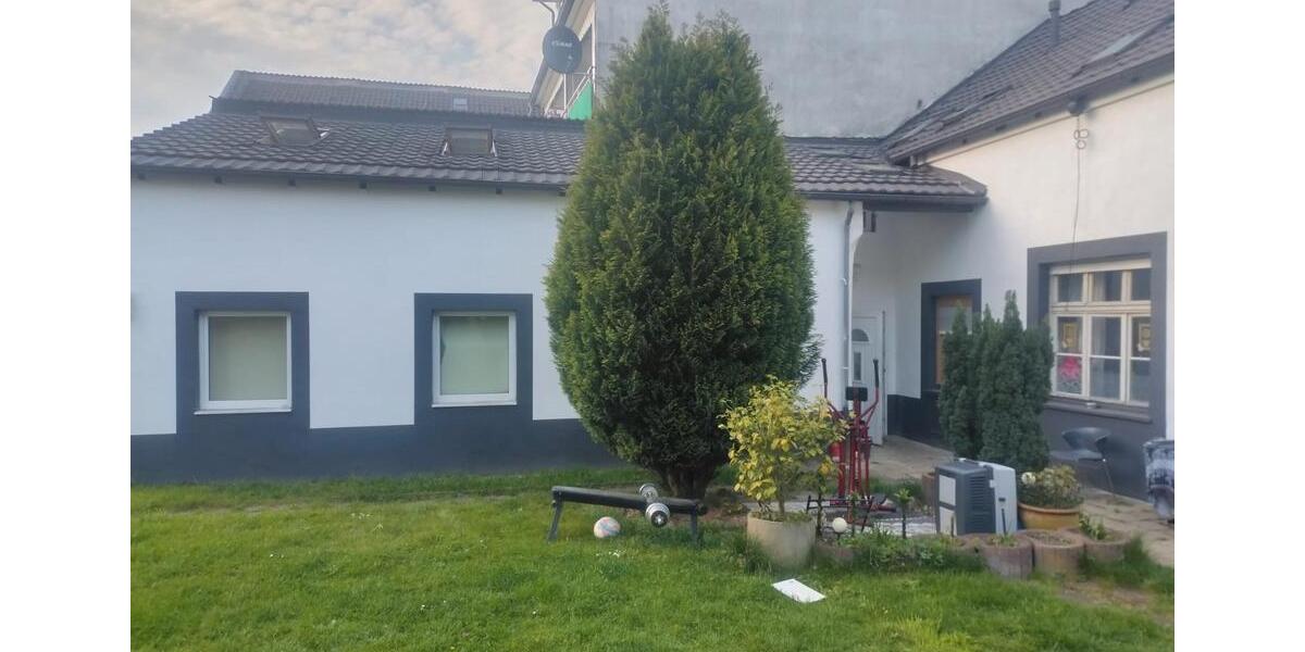 Einfamilienhaus Krefeld Fischeln - 8 Zimmer, 160 m&sup2;, 1.180.000&euro; | Angebot:26200660