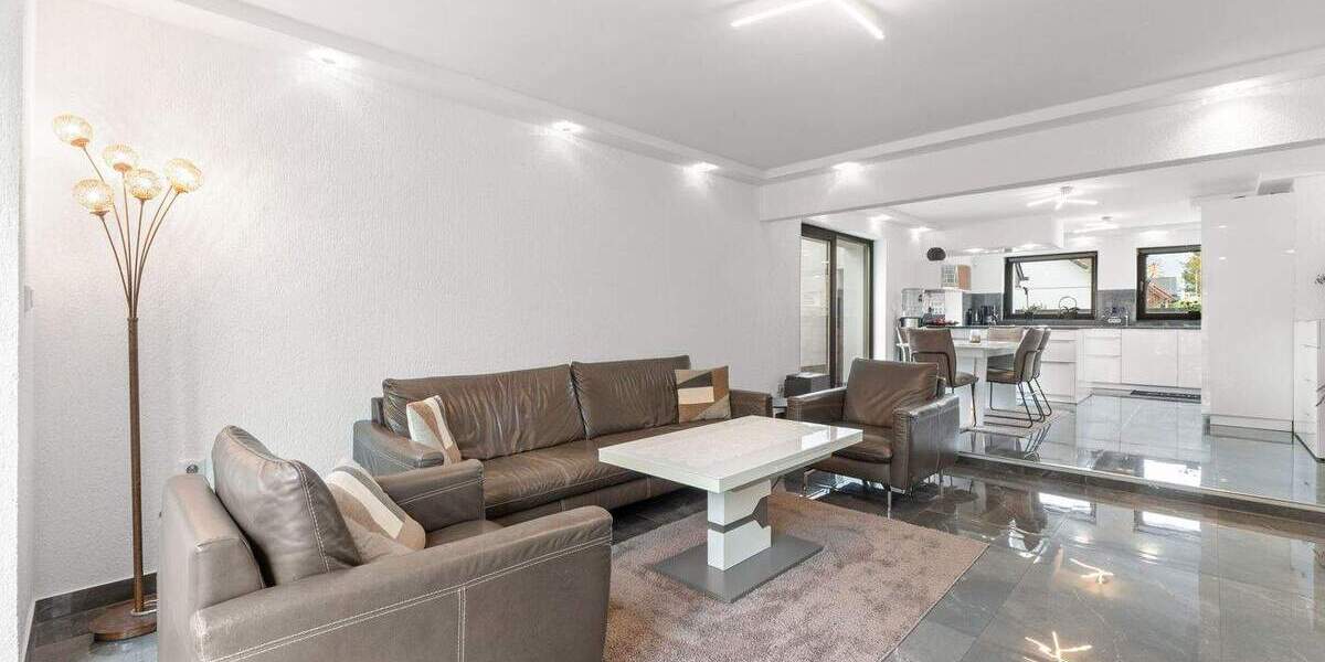 Einfamilienhaus Bergheim Hüchelhoven - 6 Zimmer, 180 m&sup2;, 850.000&euro; | Angebot:25737355