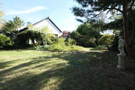 Haus Monheim am Rhein - 5 Zimmer, 244 m&sup2;, 1.085.000&euro; | Angebot:24989530