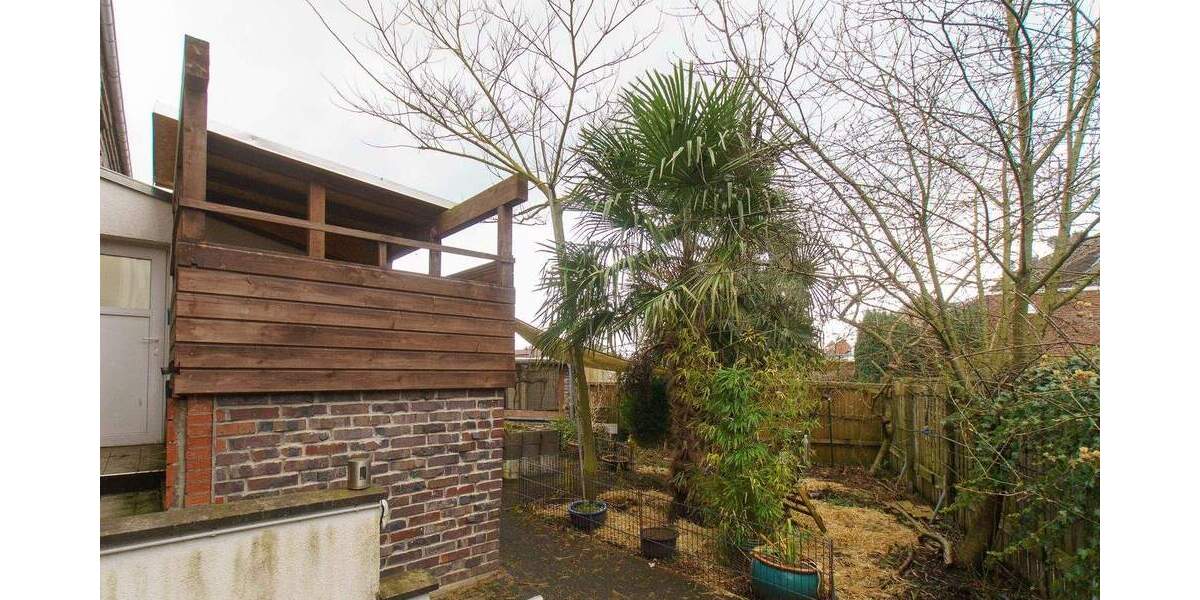 Einfamilienhaus Tönisvorst St. Tönis - 7 Zimmer, 224 m&sup2;, 359.000&euro; | Angebot:25691140