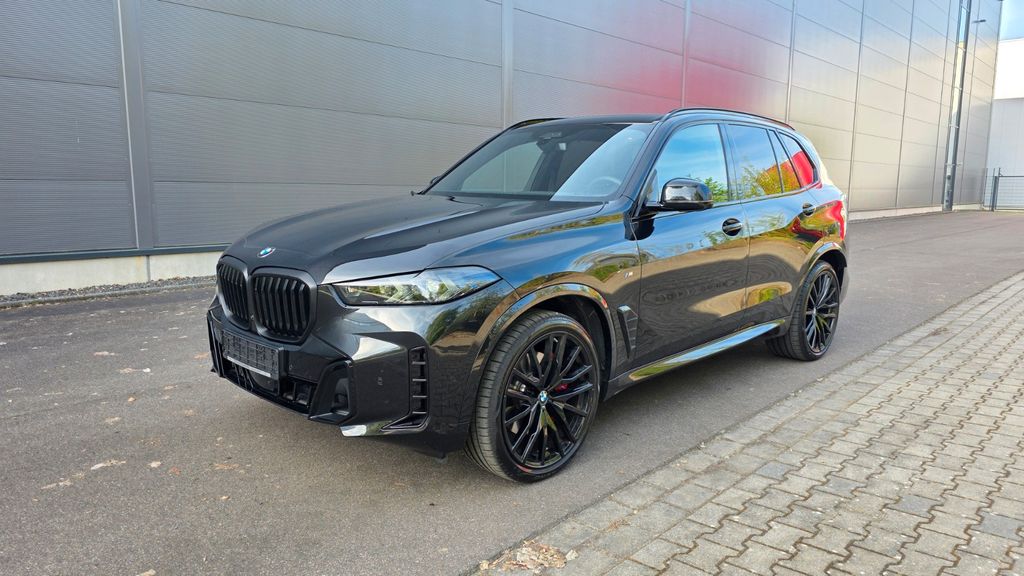 BMW X5 4.500 km 114.970 &euro; Düsseldorf 40589