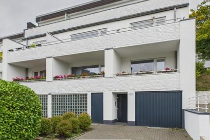 Wohnung Düsseldorf Stadtbezirk 8 - 3 Zimmer, 109 m&sup2;, 1.250&euro; | Angebot:24157205