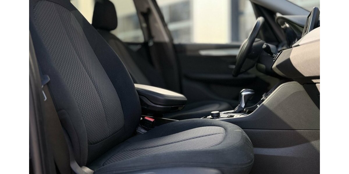 BMW 218 Active Tourer i / Advantage / PANO / Keyless 70.000 km 16.390 &euro; Mönchengladbach 41066