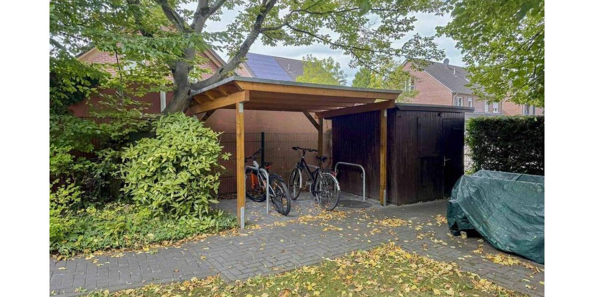 Etagenwohnung Neuss Rosellen - 2 Zimmer, 79 m&sup2;, 240.000&euro; | Angebot:26229587