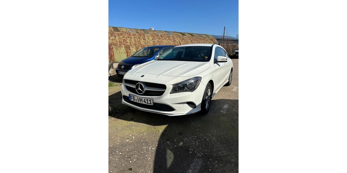 Mercedes-Benz CLA 200 Shooting Brake 142.000 km 14.400 &euro; Hückelhoven 41836