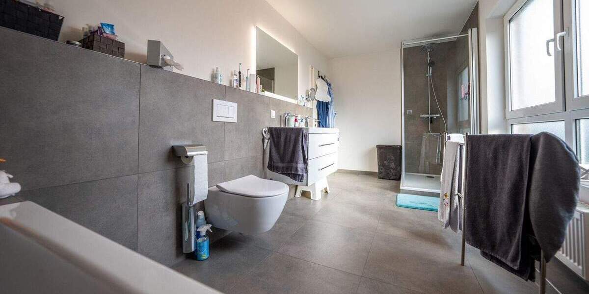 Einfamilienhaus Mönchengladbach Odenkirchen - 6 Zimmer, 132 m&sup2;, 499.000&euro; | Angebot:25684010