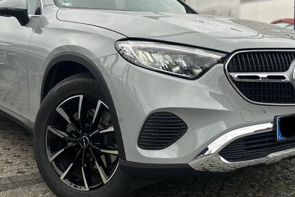 Mercedes-Benz GLC 200 4.300 km 51.698 &euro; Mönchengladbach 41063