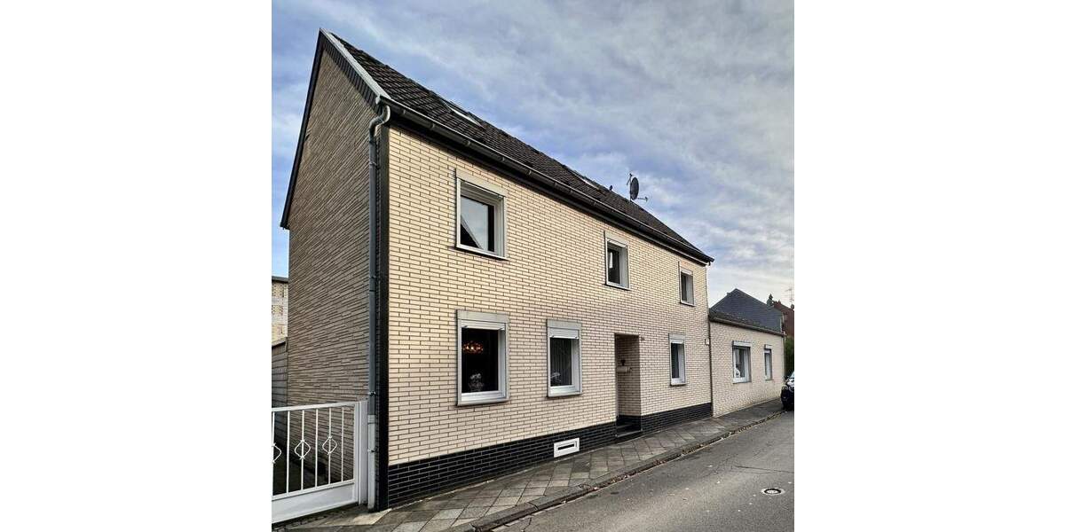 Einfamilienhaus Mönchengladbach Pongs - 6 Zimmer, 155 m&sup2;, 229.000&euro; | Angebot:25684504