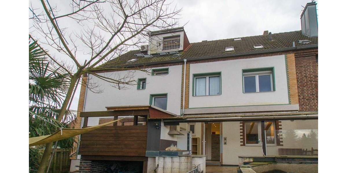 Einfamilienhaus Tönisvorst St. Tönis - 7 Zimmer, 224 m&sup2;, 359.000&euro; | Angebot:25691140