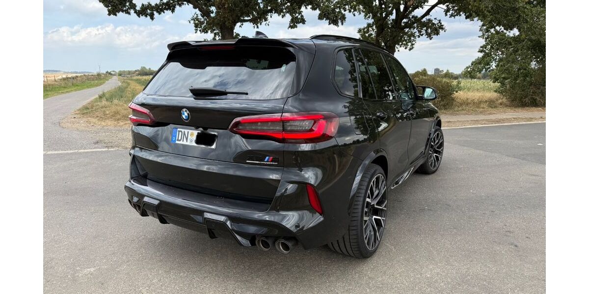 BMW X5 M 31.000 km 95.900 &euro; Jülich 52428