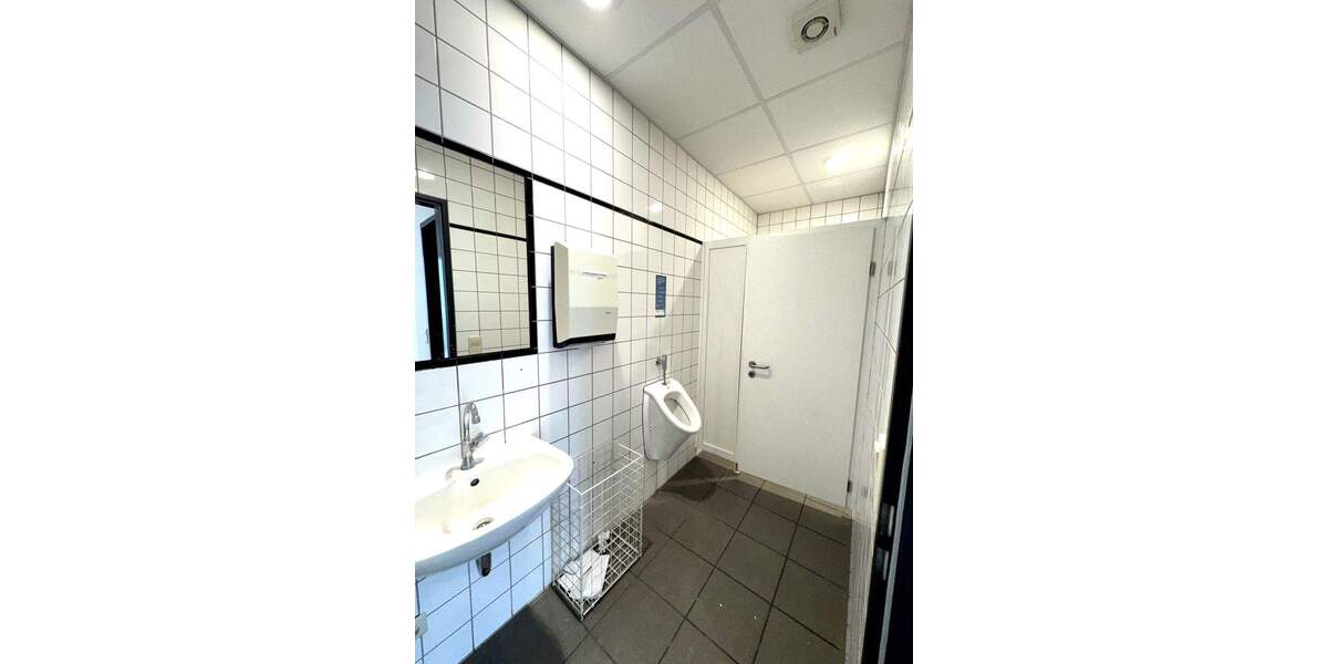 Gewerbeobjekt Willich Münchheide - 2 Zimmer, 76 m&sup2;, 759&euro; | Angebot:25896449