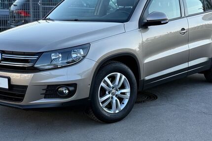 VW Tiguan 251.370 km 7.300 &euro; Hilden 40721