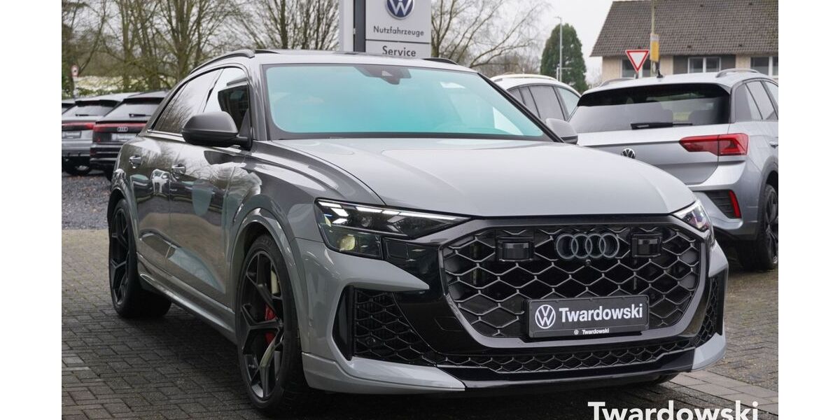 Audi RSQ8 15.577 km 139.990 &euro; Wegberg 41844