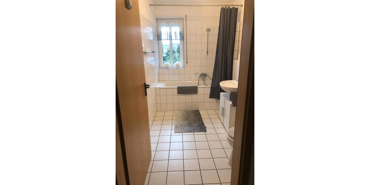 Etagenwohnung Bergheim - 3 Zimmer, 78 m&sup2;, 229.000&euro; | Angebot:26169704