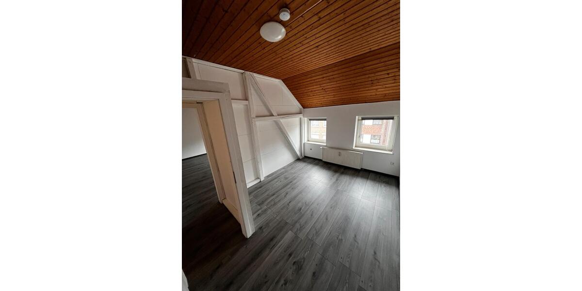 Mehrfamilienhaus, Wohnhaus Mönchengladbach Süd - 6 Zimmer, 200 m&sup2;, 299.000&euro; | Angebot:27226285