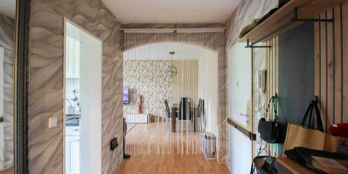 Einfamilienhaus Bergheim Ahe - 3 Zimmer, 78.000&euro; | Angebot:25735564