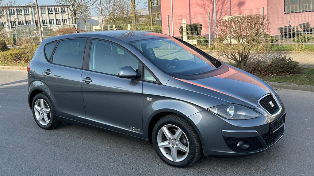 Seat Altea 111.000 km 5.500 &euro; Neuss 41460
