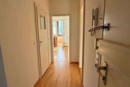 Wohnung Düsseldorf Oberbilk - 3 Zimmer, 96 m&sup2;, 380.000&euro; | Angebot:26141290