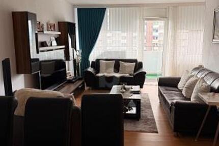 LICHTDURCHFLUTETES ZUHAUSE MIT BALKON + WEITBLICK - Wohnung Köln Rodenkirchen | Angebot:26176275