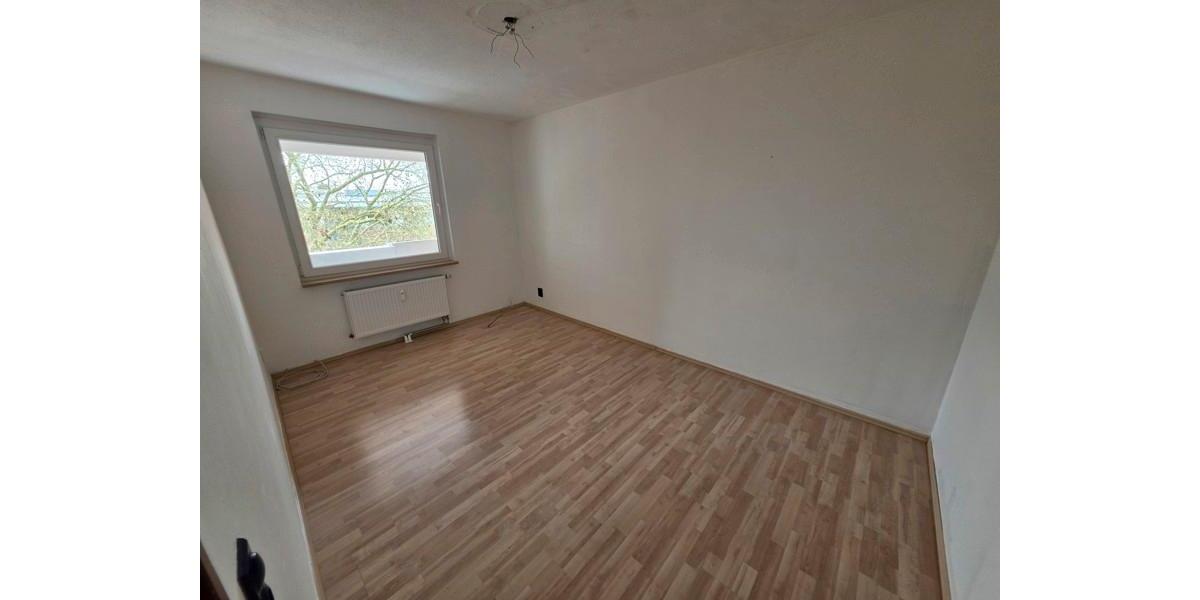 Etagenwohnung Düsseldorf Stadtbezirk 9 - 3 Zimmer, 79 m&sup2;, 494&euro; | Angebot:26290015