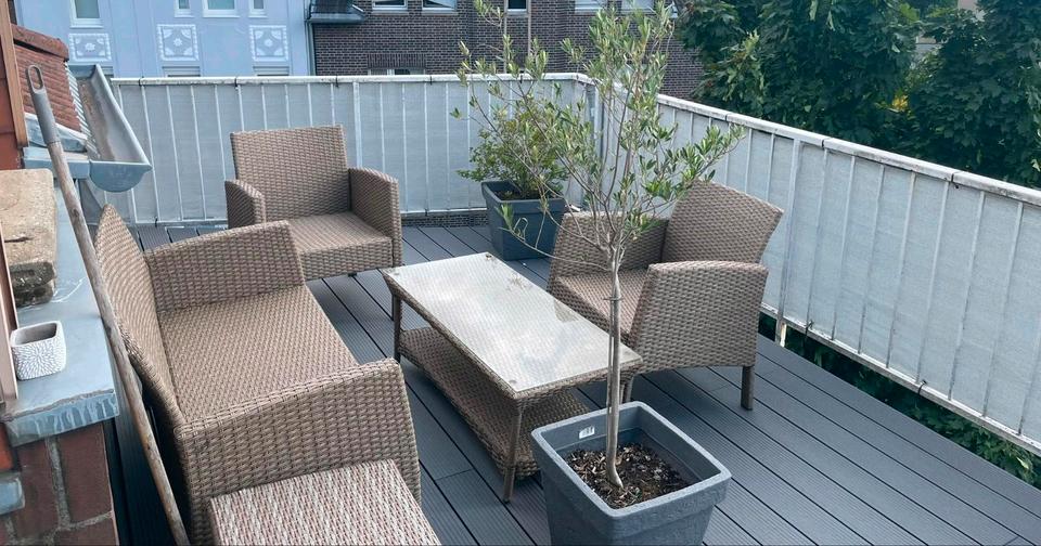 Dachgeschoßwohnung Mönchengladbach Süd - 3 Zimmer, 85 m&sup2;, 195.000&euro; | Angebot:27298975