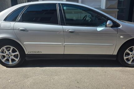 Citroen C5 166.209 km 2.500 &euro; Krefeld 47798