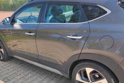 Hyundai TUCSON 135.000 km 15.800 &euro; Wegberg 41844