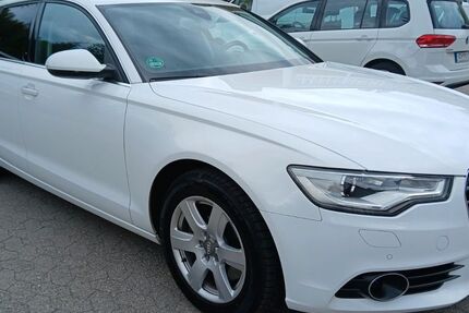 Audi A6 295.000 km 8.950 &euro; Ratingen 40882