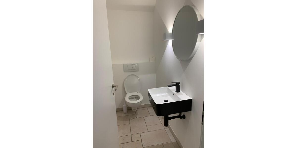 Villa Mönchengladbach Nord - 6 Zimmer, 340 m&sup2;, 7.000&euro; | Angebot:24381556