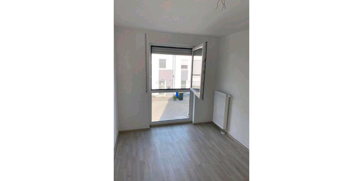 Reihenhaus Mönchengladbach Süd - 4 Zimmer, 110 m&sup2;, 1.700&euro; | Angebot:26025207