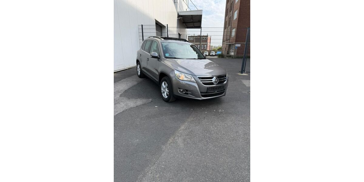VW Tiguan 235.000 km 5.800 &euro; Düsseldorf 40589