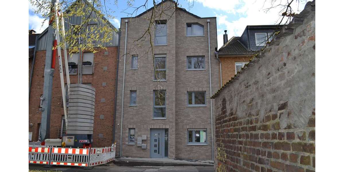 Einfamilienhaus Mönchengladbach Mülfort - 11 Zimmer, 270 m&sup2;, 1.150.000&euro; | Angebot:25523742