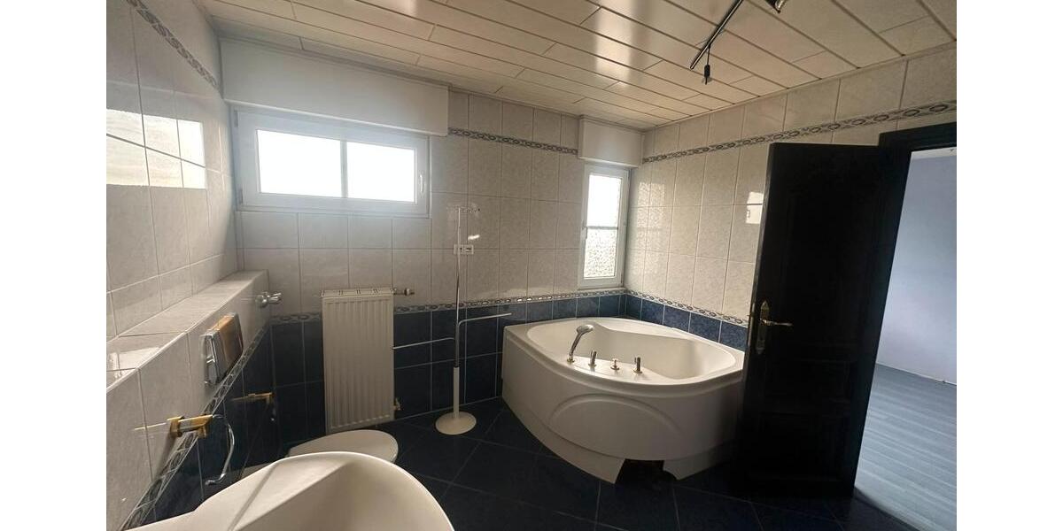Einfamilienhaus Dormagen Broich - 5 Zimmer, 110 m&sup2;, 480.000&euro; | Angebot:26993107