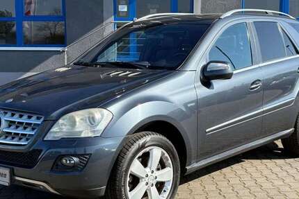 Mercedes-Benz ML 300 217.350 km 11.950 &euro; Monheim 40789