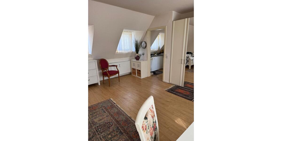 Dachgeschoßwohnung Kerpen Buir - 1 Zimmer, 38 m&sup2;, 450&euro; | Angebot:25656614