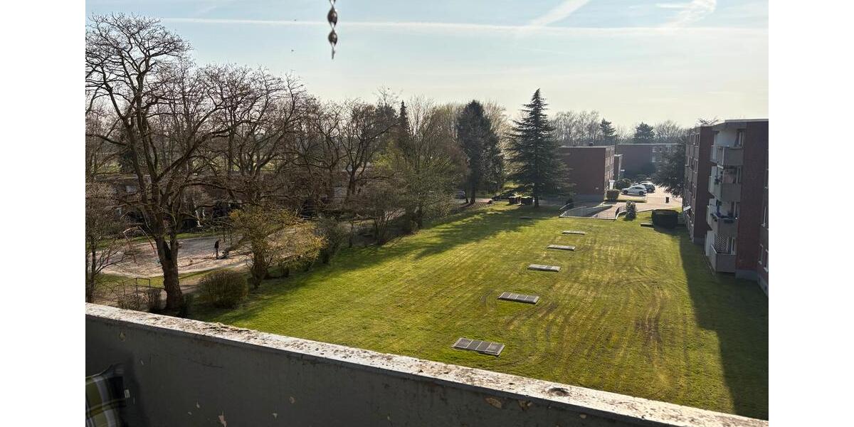 Etagenwohnung Mönchengladbach West - 4 Zimmer, 93 m&sup2;, 180.000&euro; | Angebot:26115478