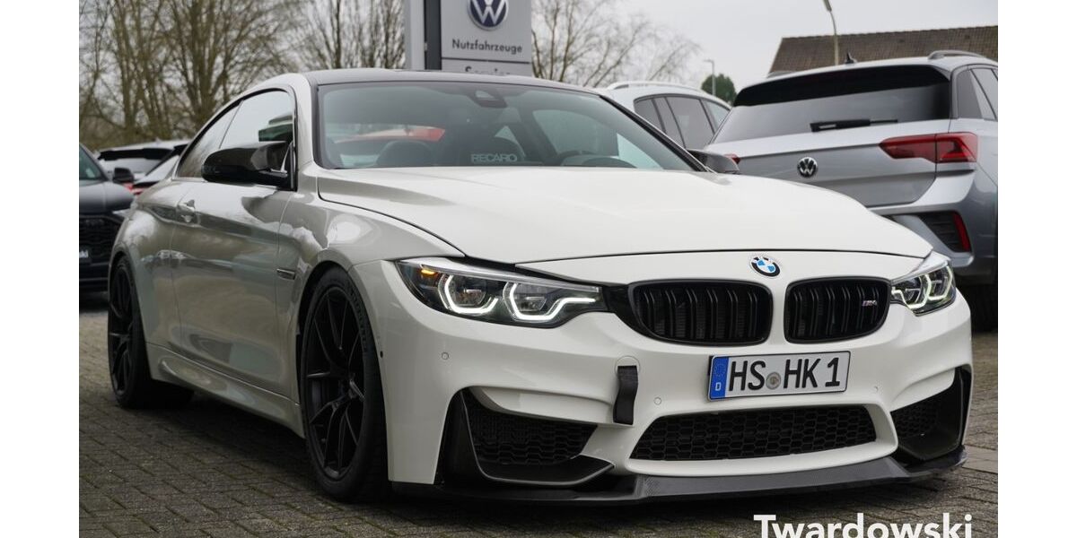 BMW M4 10.115 km 48.990 &euro; Wegberg 41844