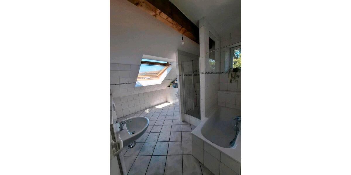 Dachgeschoßwohnung Kaarst - 3 Zimmer, 79 m&sup2;, 249.000&euro; | Angebot:26740934
