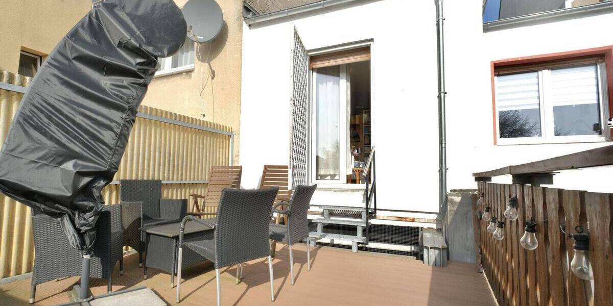 Einfamilienhaus Krefeld Cracau - 7 Zimmer, 139 m&sup2;, 349.000&euro; | Angebot:26118122