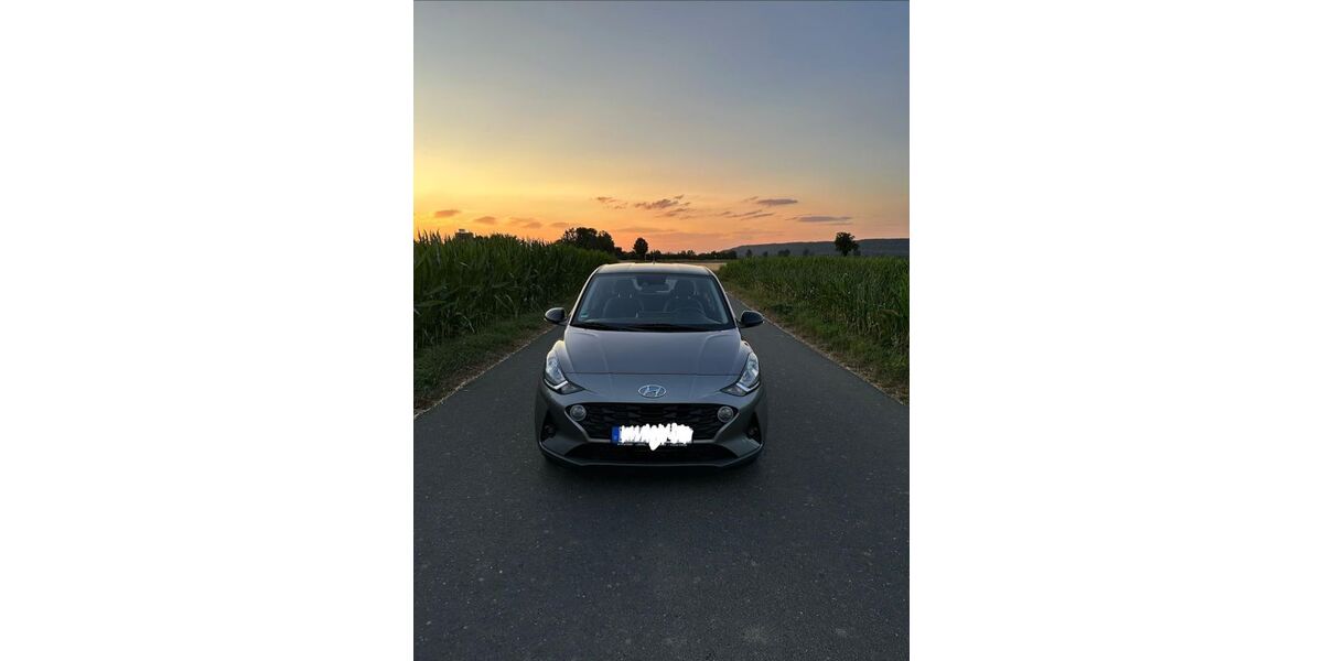 Hyundai i10 28.921 km 14.300 &euro; Niederzier 52382