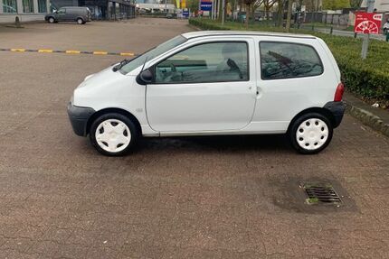 Renault Twingo 258.000 km 850 &euro; Dusseldorf 40227