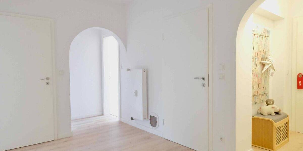 Mehrfamilienhaus, Wohnhaus Willich - 7 Zimmer, 210 m&sup2;, 749.000&euro; | Angebot:26029111