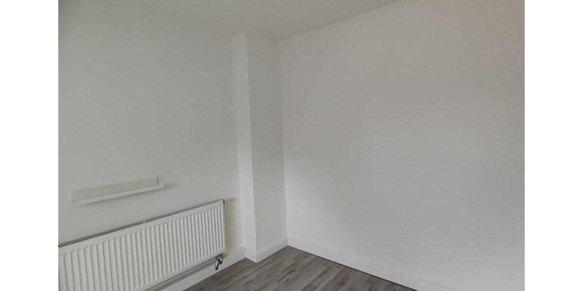 Reihenhaus Krefeld Benrad - 4 Zimmer, 90 m&sup2;, 340.000&euro; | Angebot:26994681