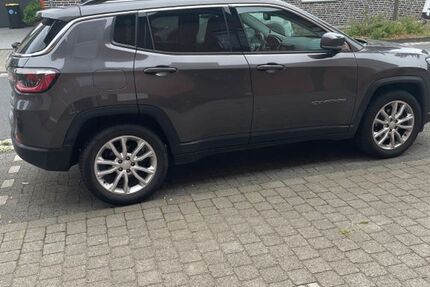 Jeep Compass 35.000 km 20.200 &euro; Jüchen 41363