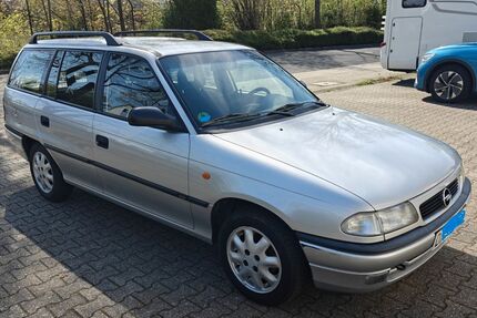 Opel Astra 51.400 km 2.999 &euro; Ratingen 40880