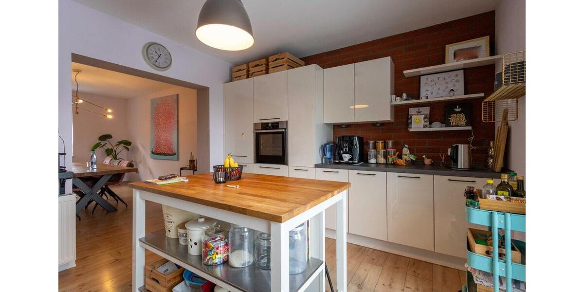 Etagenwohnung Jüchen - 4 Zimmer, 116 m&sup2;, 1.380&euro; | Angebot:24487686