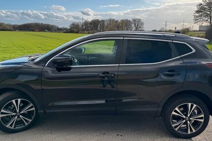Nissan Qashqai 12.260 km 17.499 &euro; Viersen 41748