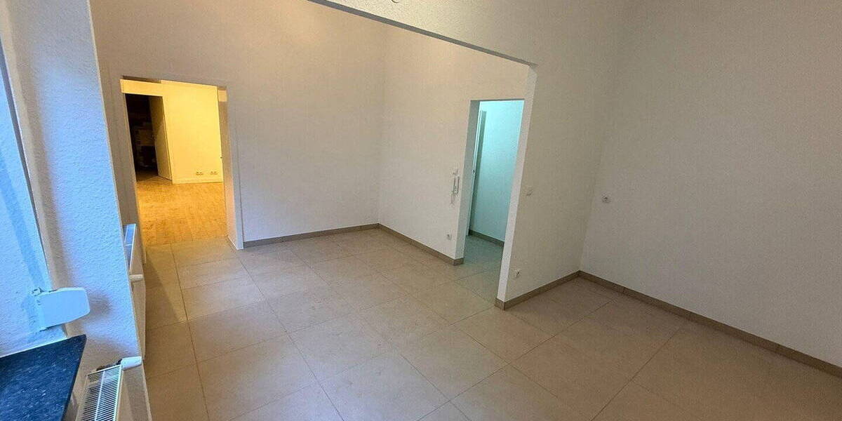 Etagenwohnung Mönchengladbach Stadtmitte - 2 Zimmer, 73 m&sup2;, 890&euro; | Angebot:26188729