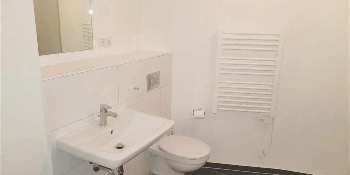 Zimmer Mönchengladbach Stadtmitte - 3 Zimmer, 87 m&sup2;, 1.158&euro; | Angebot:25707467